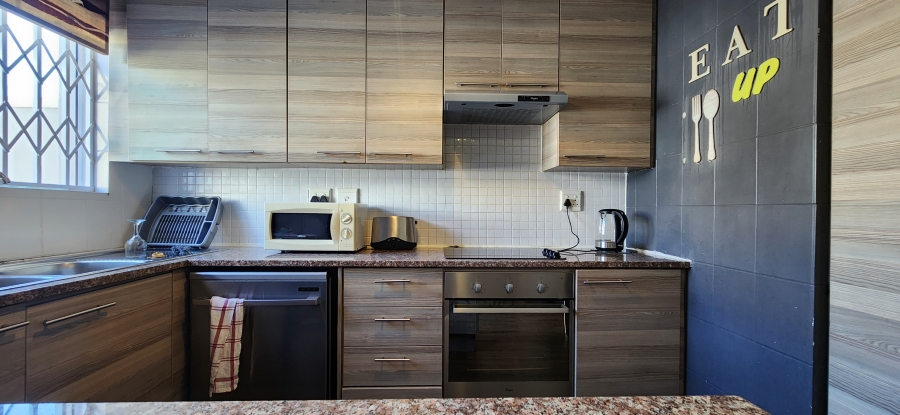 To Let 3 Bedroom Property for Rent in Parklands Western Cape